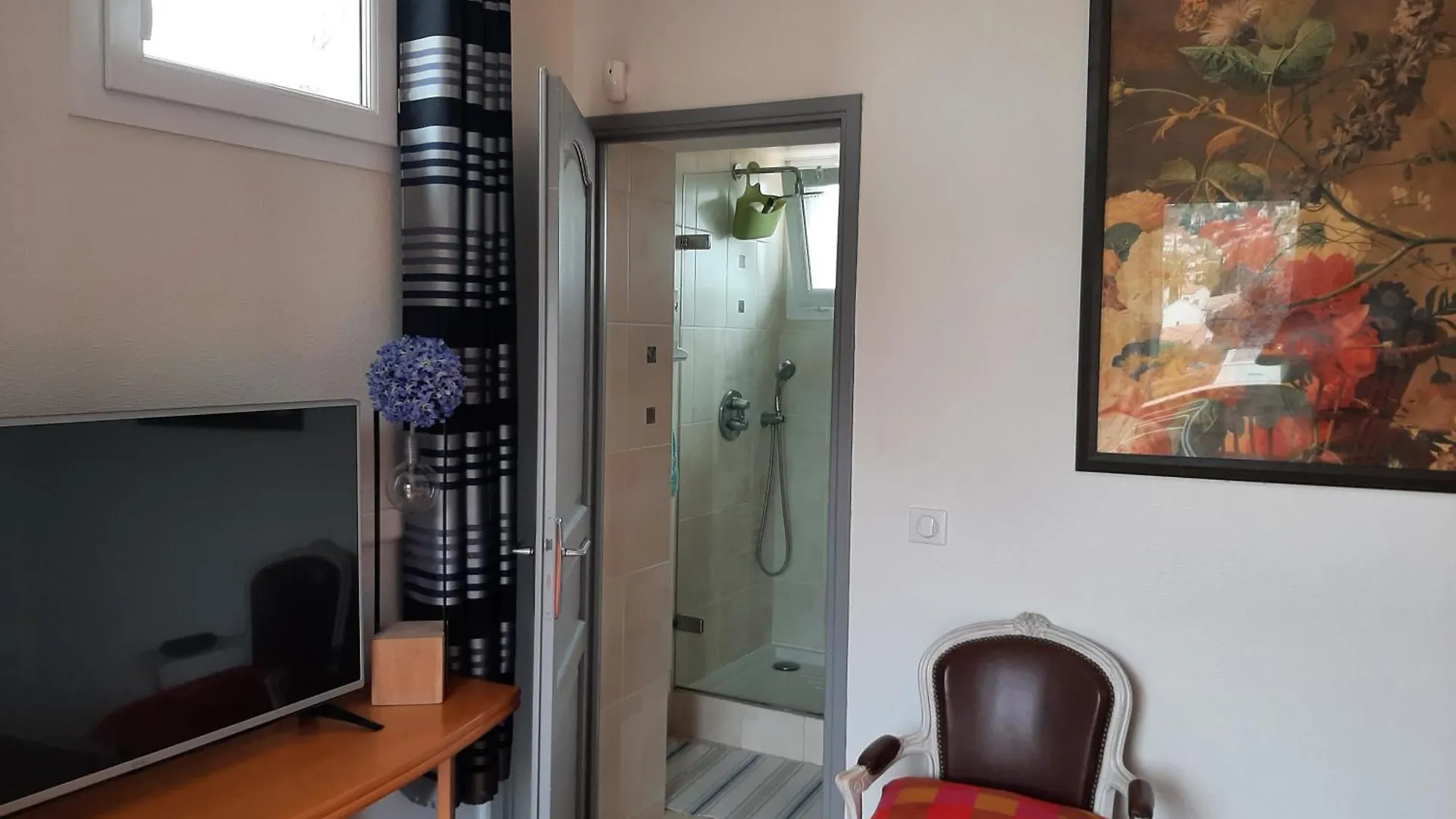 Homestay Chambre D Hote Independante Dans Pigeonnier Mandelieu-la-Napoule France